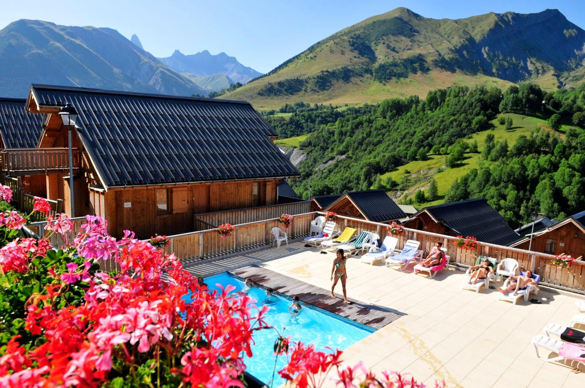 Résidence Goélia Les Chalets des Ecourts Saint-Jean-d'Arves Esterno foto