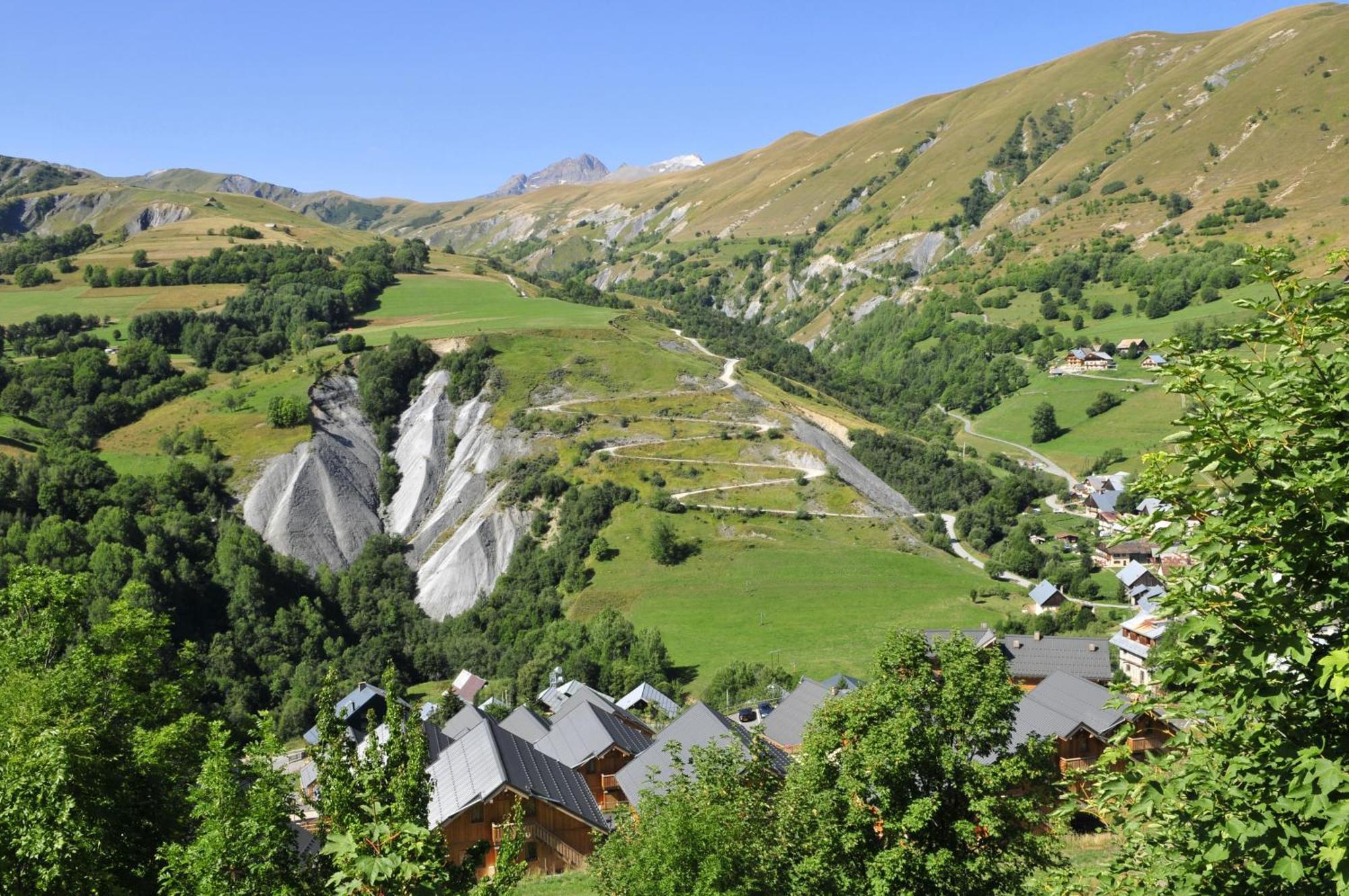 Résidence Goélia Les Chalets des Ecourts Saint-Jean-d'Arves Esterno foto