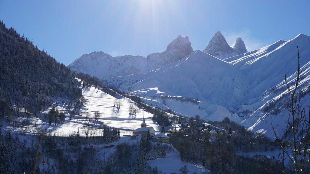 Résidence Goélia Les Chalets des Ecourts Saint-Jean-d'Arves Esterno foto