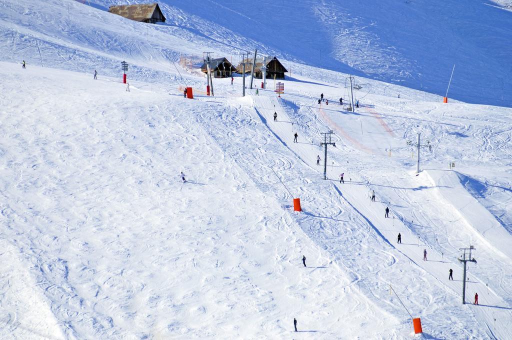 Résidence Goélia Les Chalets des Ecourts Saint-Jean-d'Arves Esterno foto